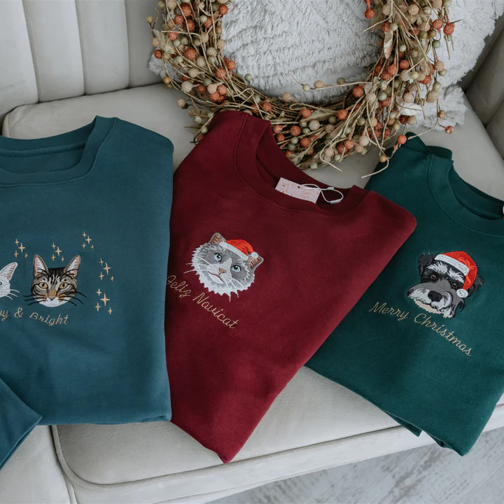 Customized Embroidered Pet Portrait Christmas Sweatshirt